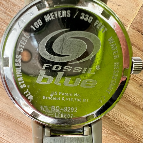 Fossil blue ladies silver tone crystal accented sporty watch NEW BATTERY main image 4